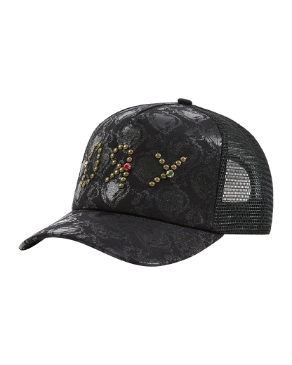 Dry Studded Trucker
